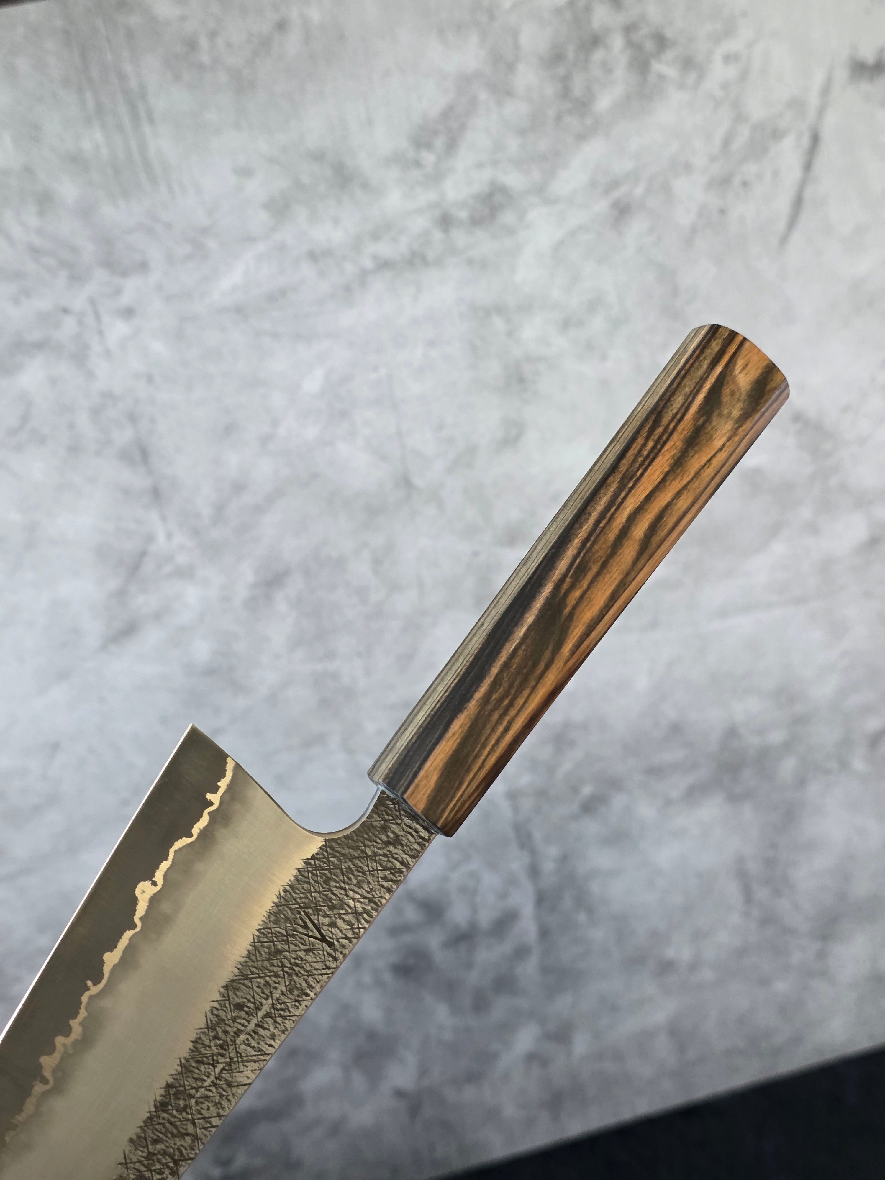 225mm "Yeil" Apex Ultra gyuto, stainless and nickel cladding