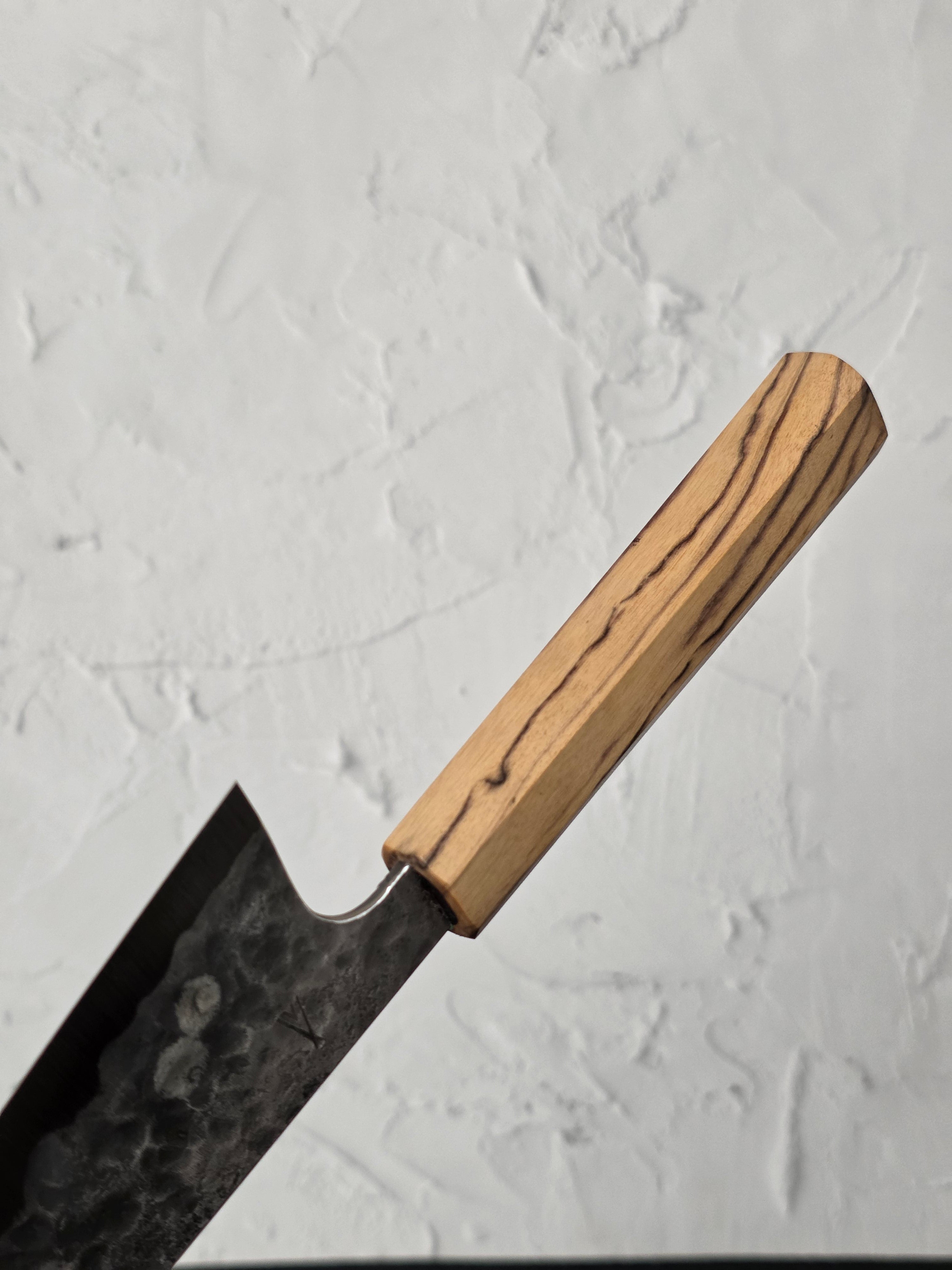 180mm "tomanowos" S-profile Pro-cut carbon steel Bunka